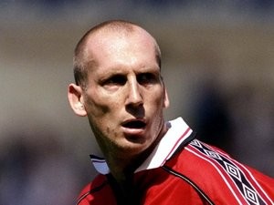 Jaap Stam in action for Manchester United against Arsenal on August 09, 1998.