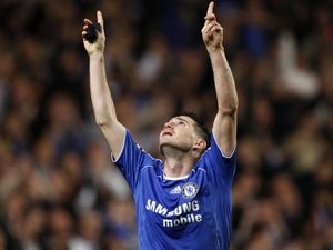 Chelsea midfielder Frank Lampard celebrates scoring a penalty against Liverpool in the Champions League on April 30, 2008.