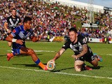 Shaun Kenny-Dowall of New Zealand dives over to score a try during the Four Nations match between the New Zealand Kiwis and Samoa at Toll Stadium on November 1, 2014
