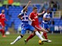Daniel Williams of Reading battles for the ball with Ben Osborn of Nottingham Forest during the Sky Bet Championship match on February 28, 2015