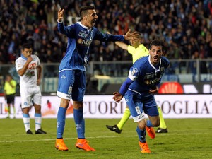 Riccardo Saponara of Empoli FC celebrates after scoring a goal during the Serie A match between Empoli FC and SSC Napoli at Stadio Carlo Castellani on April 30, 2015