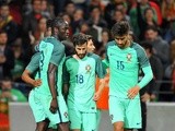 Eder celebrates Portugal's third goal against Norway with teammates during the international friendly on May 29, 2016