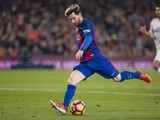 Lionel Messi in action during the La Liga game between Barcelona and Real Madrid on December 3, 2016