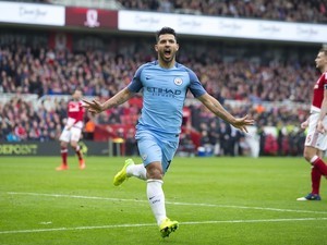 Sergio Aguero celebrates scoring during the FA Cup quarter-final between Middlesbrough and Manchester City on March 11, 2017